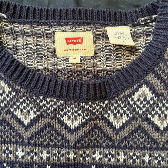 Levi’s Classic Fair Isle Holiday Sweater Navy Blue White Gray Size M - Picture 4 of 11